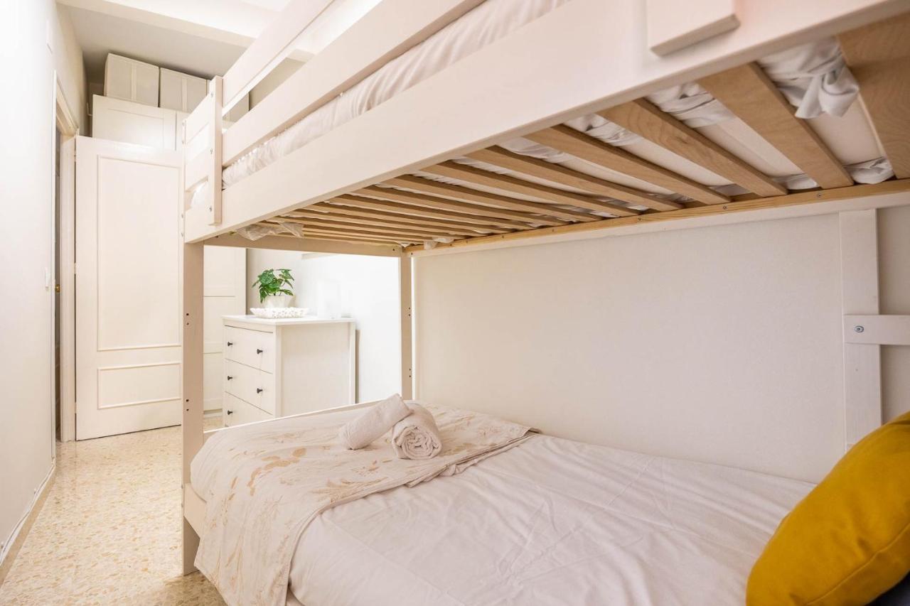 Canarios Sweet Home Sevilla Exterior foto